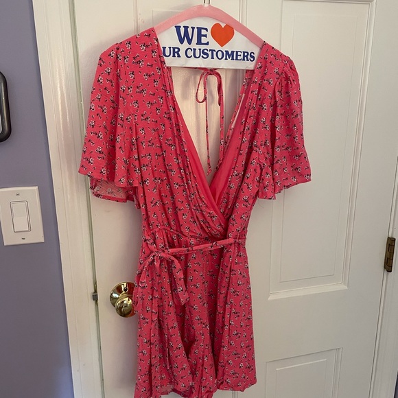 Pink floral romper - Picture 1 of 3